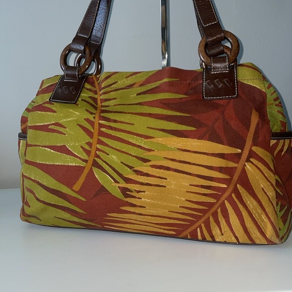 Shoulder bag by Relic. Tropical, palm pattern cloth purse - Picture 2 of 7